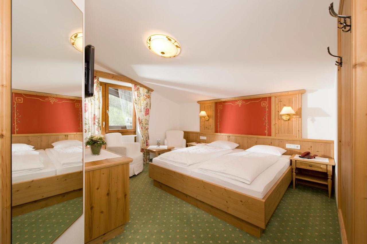 Landhotel Foehrenhof Ellmau Εξωτερικό φωτογραφία